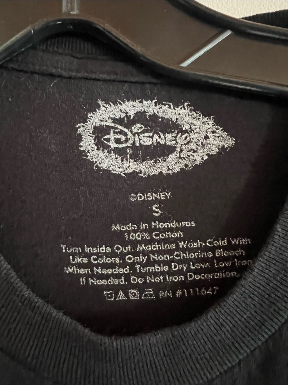 Disney The Lion King Scar “I’m Surrounded By Idiots” Black Graphic T Shirt S - Picture 3 of 4
